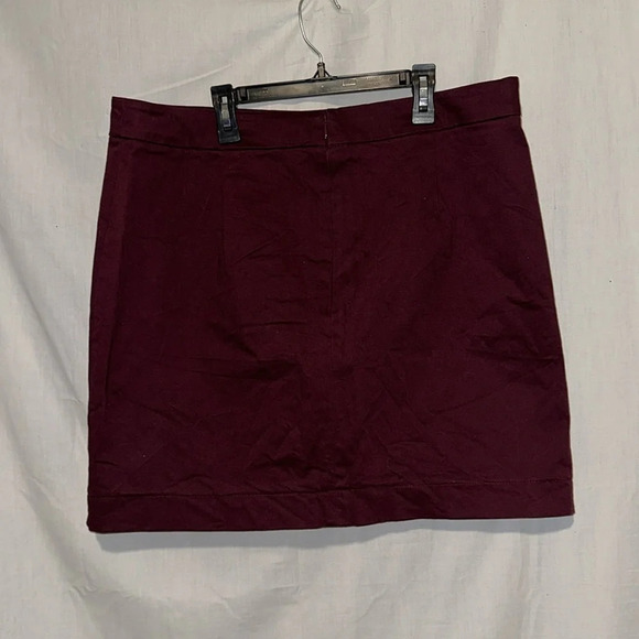 NWT raspberry (purple) Anthropologie Porridge Structured-Mini Skirt size xl - Picture 5 of 6